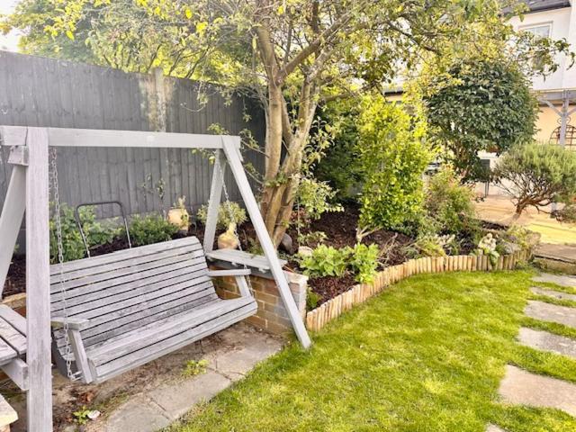 Villa 4 Bed House In Daneby Road,Se6 Catford Esterno foto